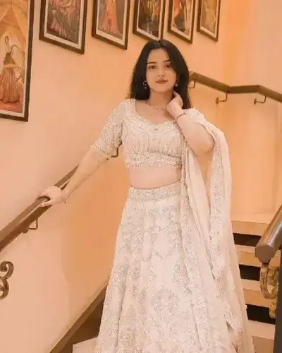 Escort Service In Yelandur